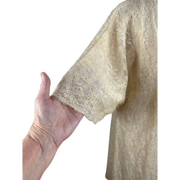 1950s ivory lace and nylon robe by Vanity Fair Size M/L. VFG - Picture 8 of 9